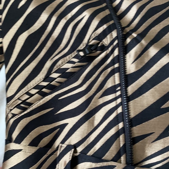 Anne Klein Animal Print Jacket - Picture 6 of 8